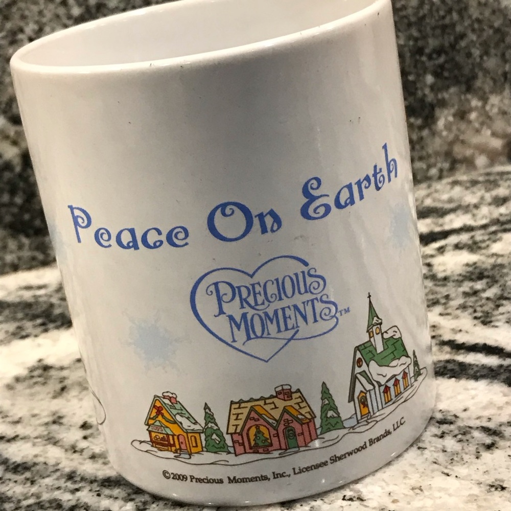 Precious Moments Christmas Mug